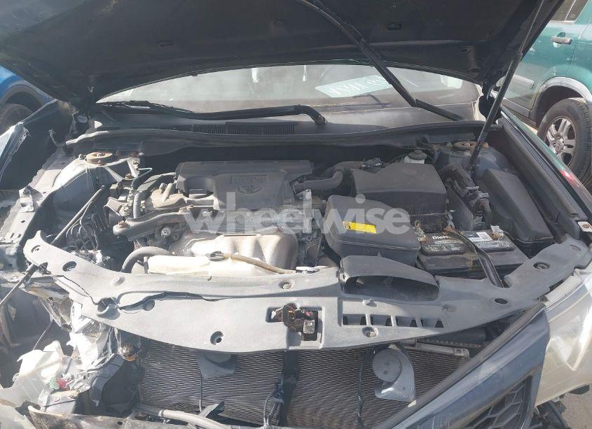 Photo 10 of 2014 Toyota Camry SE (VIN 4T1BF1FK4EU305194)