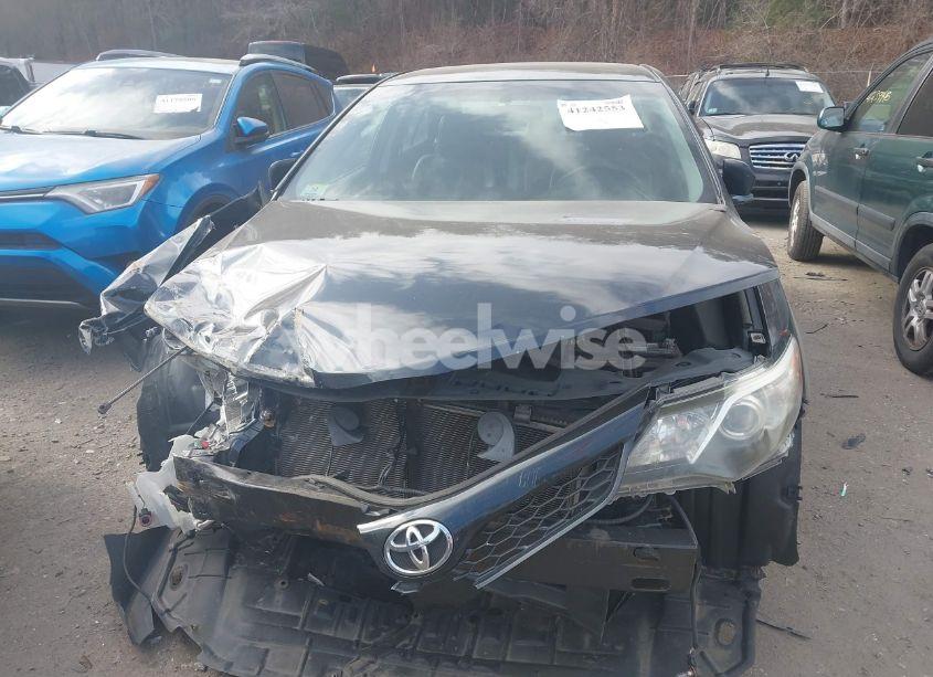 Photo 12 of 2014 Toyota Camry SE (VIN 4T1BF1FK4EU305194)