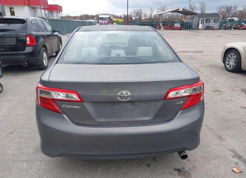 Photo 16 of 2014 Toyota Camry LE (VIN 4T1BF1FK4EU331925)