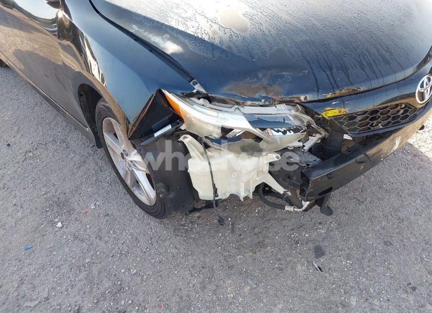 Photo 6 of 2014 Toyota Camry SE (VIN 4T1BF1FK4EU348787)