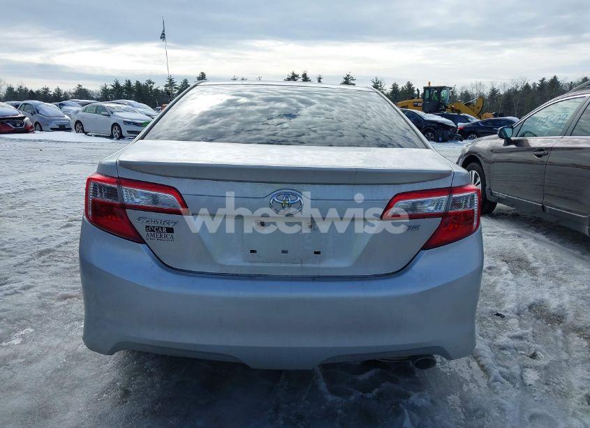 Photo 16 of 2014 Toyota Camry SE SPORT (VIN 4T1BF1FK4EU349356)
