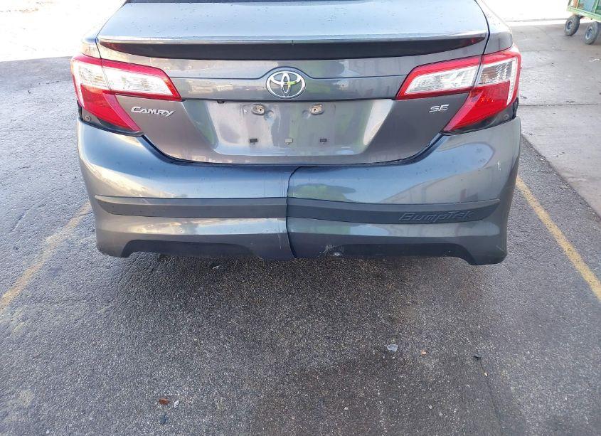 Photo 6 of 2014 Toyota Camry SE (VIN 4T1BF1FK4EU387573)