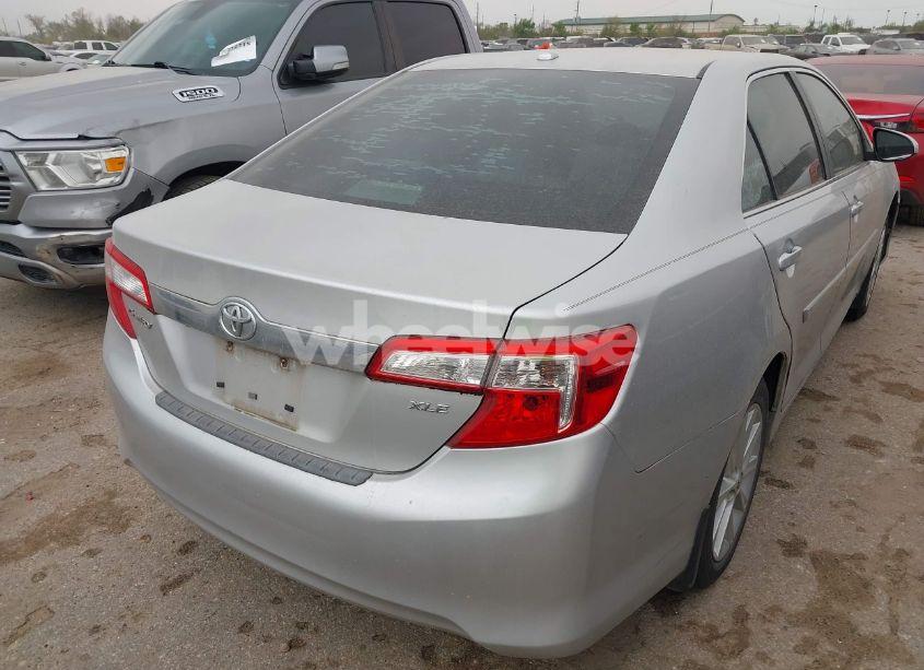 Photo 4 of 2014 Toyota Camry XLE (VIN 4T1BF1FK4EU387881)