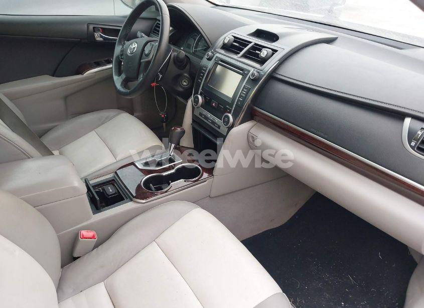 Photo 5 of 2014 Toyota Camry XLE (VIN 4T1BF1FK4EU387881)