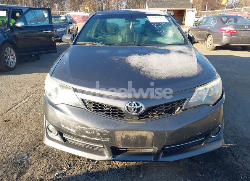 Photo 12 of 2014 Toyota Camry SE (VIN 4T1BF1FK4EU416585)