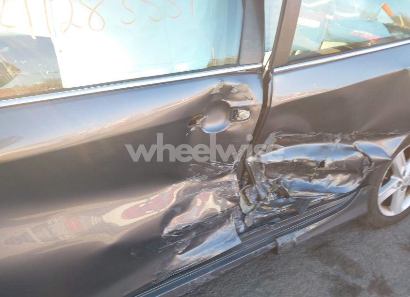 Photo 6 of 2014 Toyota Camry SE (VIN 4T1BF1FK4EU416585)