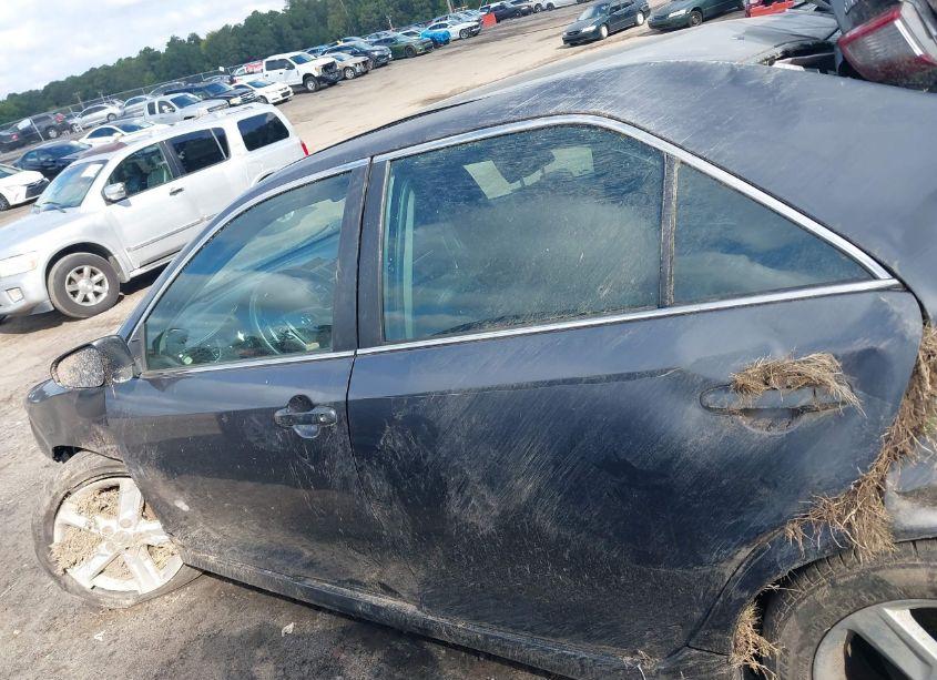 Photo 13 of 2014 Toyota Camry SE (VIN 4T1BF1FK4EU432897)