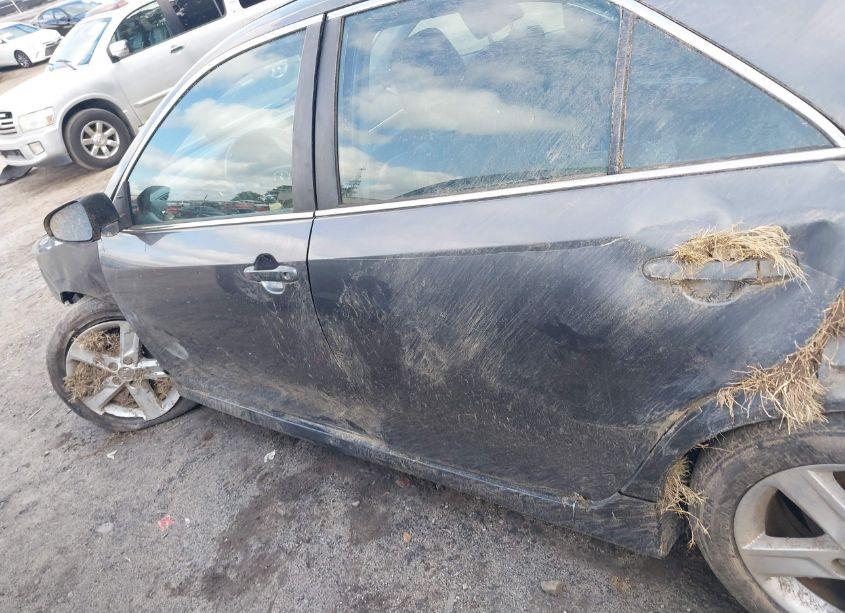 Photo 20 of 2014 Toyota Camry SE (VIN 4T1BF1FK4EU432897)