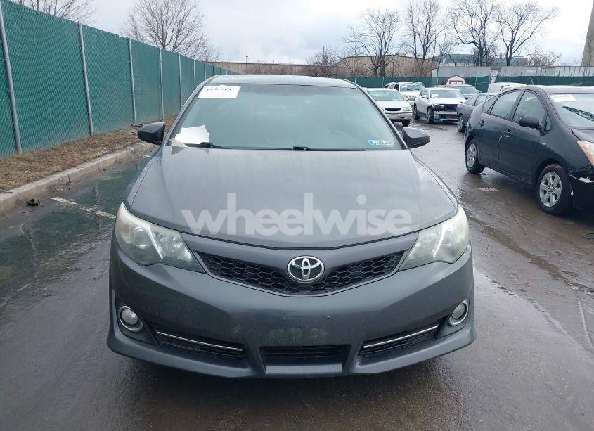 Photo 12 of 2014 Toyota Camry SE (VIN 4T1BF1FK4EU439574)