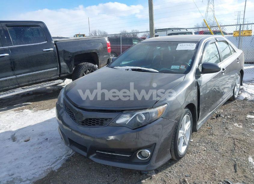 Photo 6 of 2014 Toyota Camry SE (VIN 4T1BF1FK4EU441163)