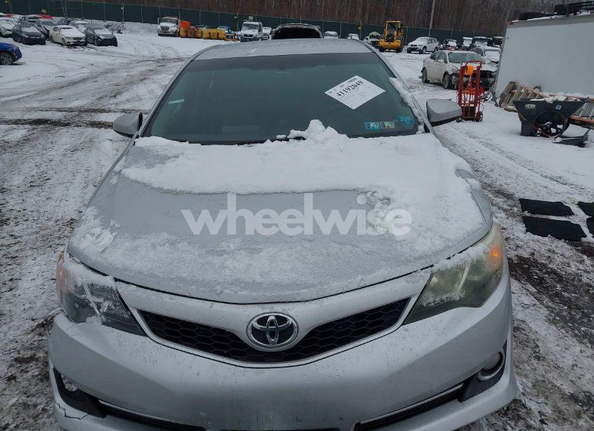 Photo 12 of 2014 Toyota Camry SE (VIN 4T1BF1FK4EU441860)
