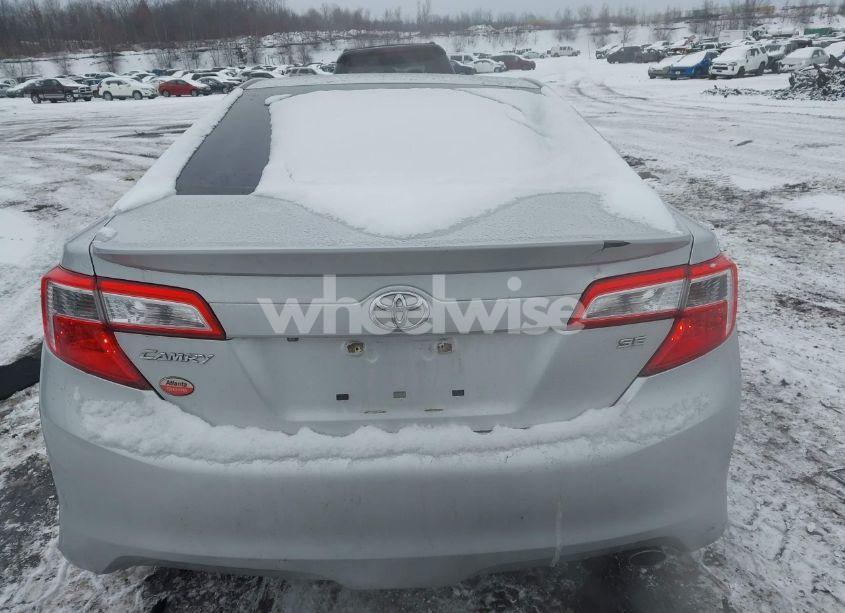 Photo 16 of 2014 Toyota Camry SE (VIN 4T1BF1FK4EU441860)