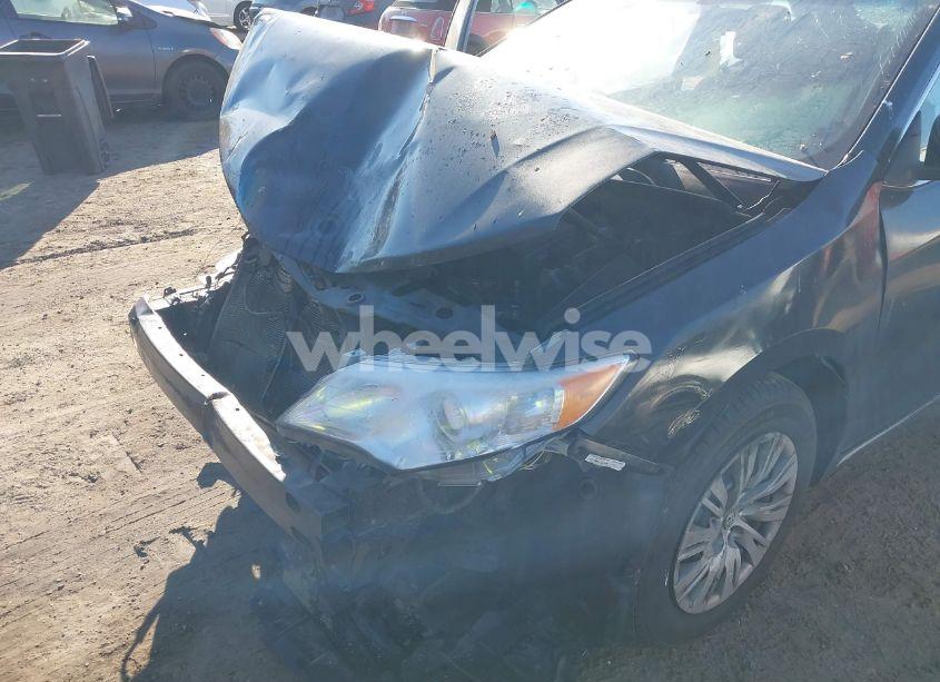 Photo 6 of 2014 Toyota Camry LE (VIN 4T1BF1FK4EU459856)