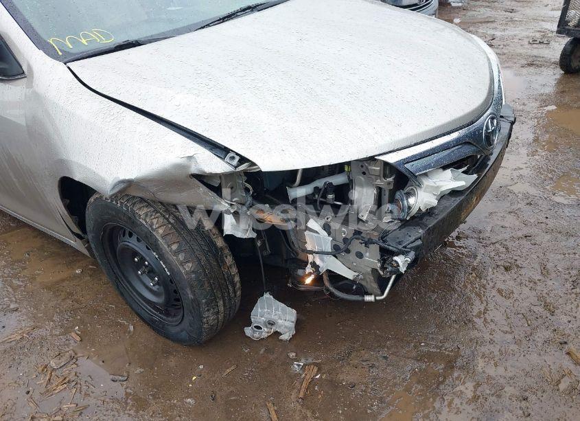 Photo 6 of 2014 Toyota Camry LE (VIN 4T1BF1FK4EU466368)