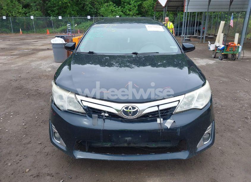 Photo 12 of 2014 Toyota Camry XLE (VIN 4T1BF1FK4EU466807)
