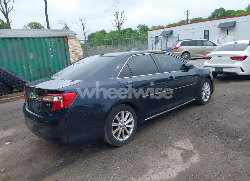 Photo 4 of 2014 Toyota Camry XLE (VIN 4T1BF1FK4EU466807)