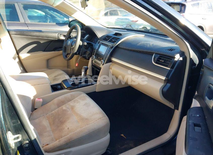 Photo 5 of 2014 Toyota Camry LE (VIN 4T1BF1FK4EU467911)