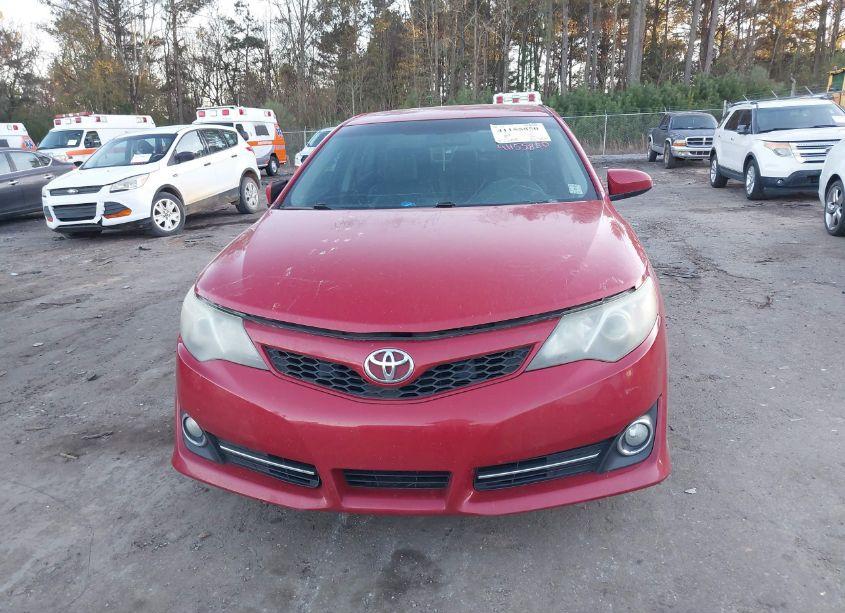 Photo 12 of 2014 Toyota Camry SE (VIN 4T1BF1FK4EU740572)