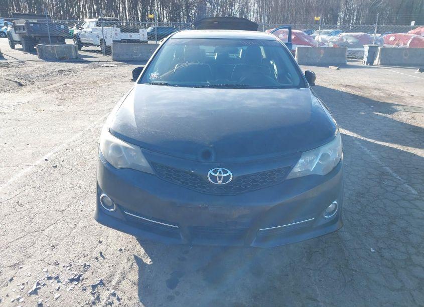 Photo 12 of 2014 Toyota Camry SE (VIN 4T1BF1FK4EU752205)
