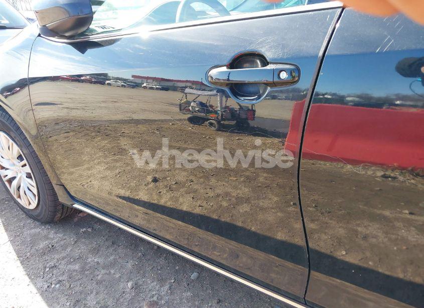 Photo 18 of 2014 Toyota Camry LE (VIN 4T1BF1FK4EU756061)