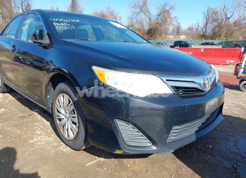 Photo 6 of 2014 Toyota Camry LE (VIN 4T1BF1FK4EU756061)