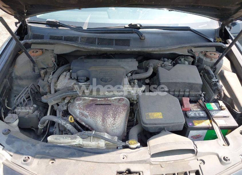 Photo 10 of 2014 Toyota Camry SE (VIN 4T1BF1FK4EU772356)