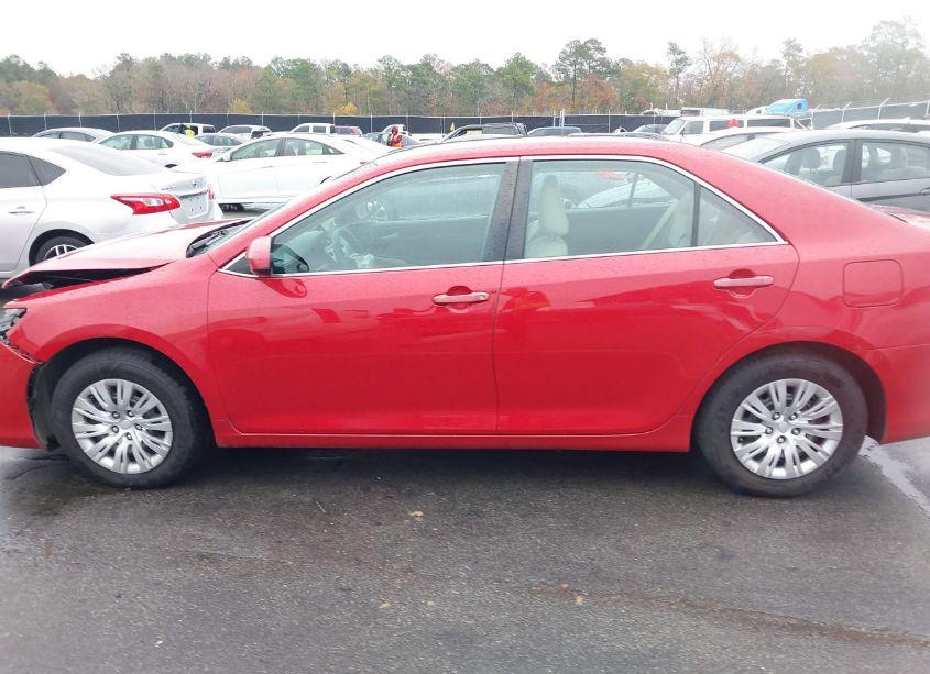 Photo 14 of 2014 Toyota Camry L (VIN 4T1BF1FK4EU779436)