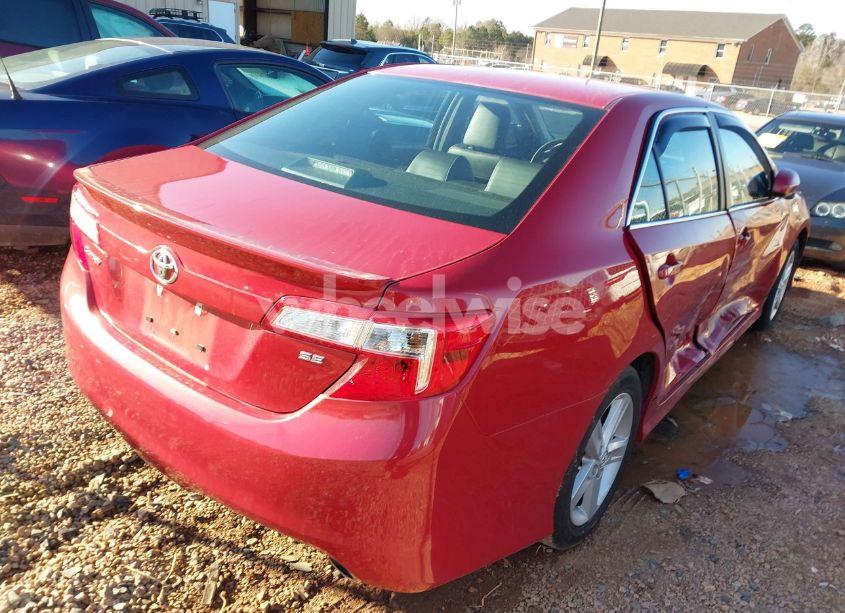 Photo 4 of 2014 Toyota Camry SE (VIN 4T1BF1FK4EU788007)