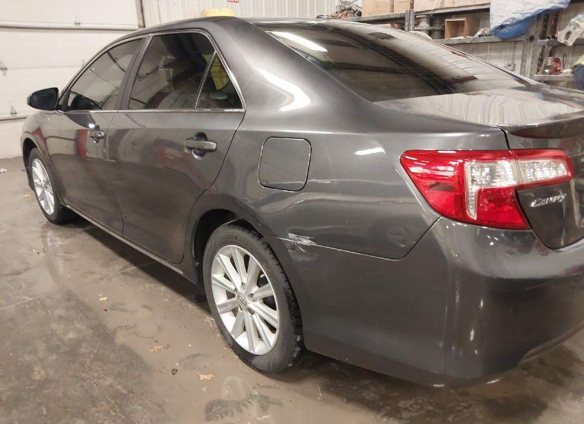Photo 6 of 2014 Toyota Camry XLE (VIN 4T1BF1FK4EU803024)