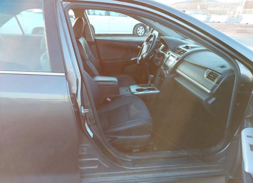 Photo 5 of 2014 Toyota Camry SE (VIN 4T1BF1FK4EU815819)