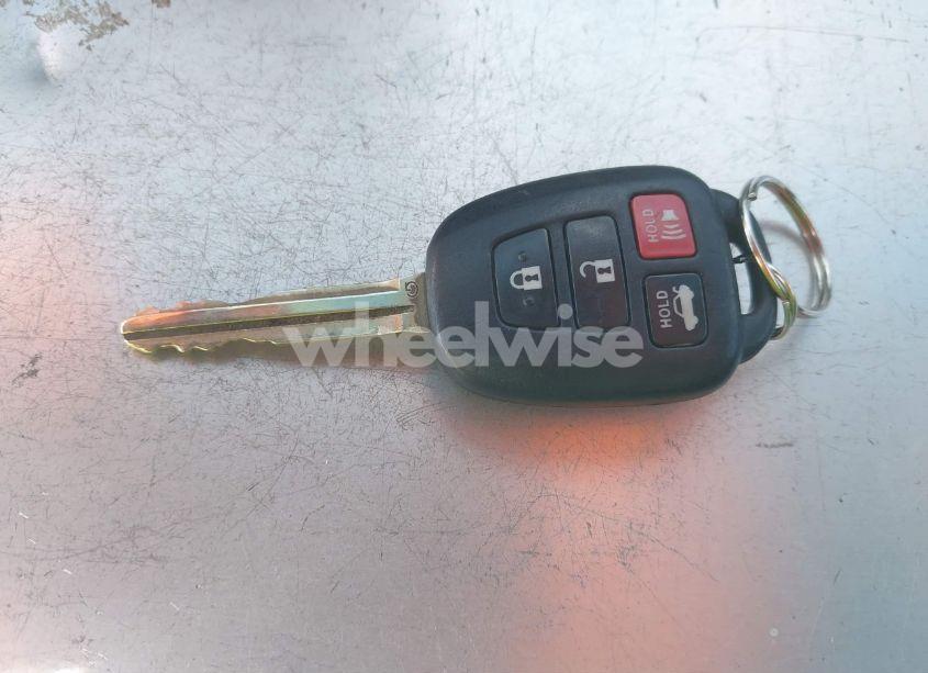 Photo 11 of 2014 Toyota Camry SE (VIN 4T1BF1FK4EU833494)