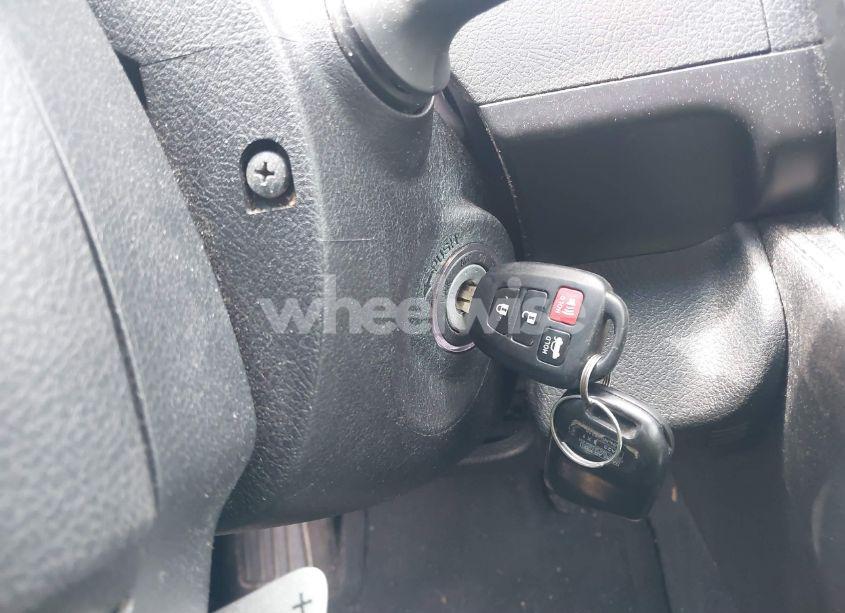 Photo 11 of 2014 Toyota Camry SE (VIN 4T1BF1FK4EU836069)