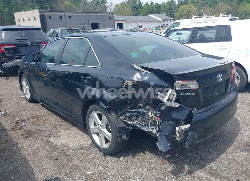 Photo 14 of 2014 Toyota Camry SE (VIN 4T1BF1FK4EU836069)