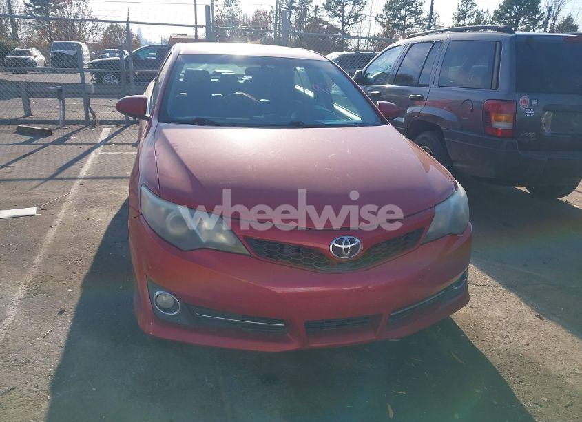 Photo 12 of 2014 Toyota Camry SE (VIN 4T1BF1FK4EU839215)