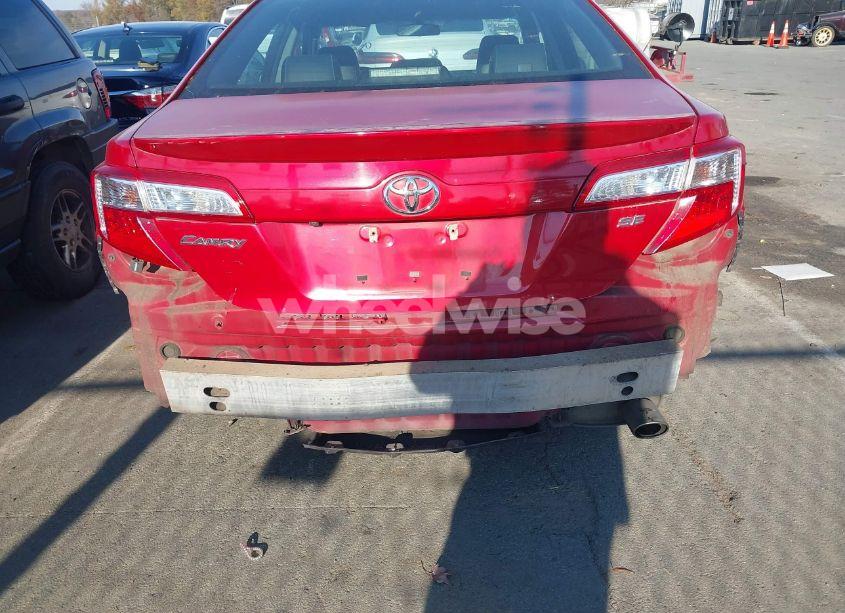 Photo 6 of 2014 Toyota Camry SE (VIN 4T1BF1FK4EU839215)