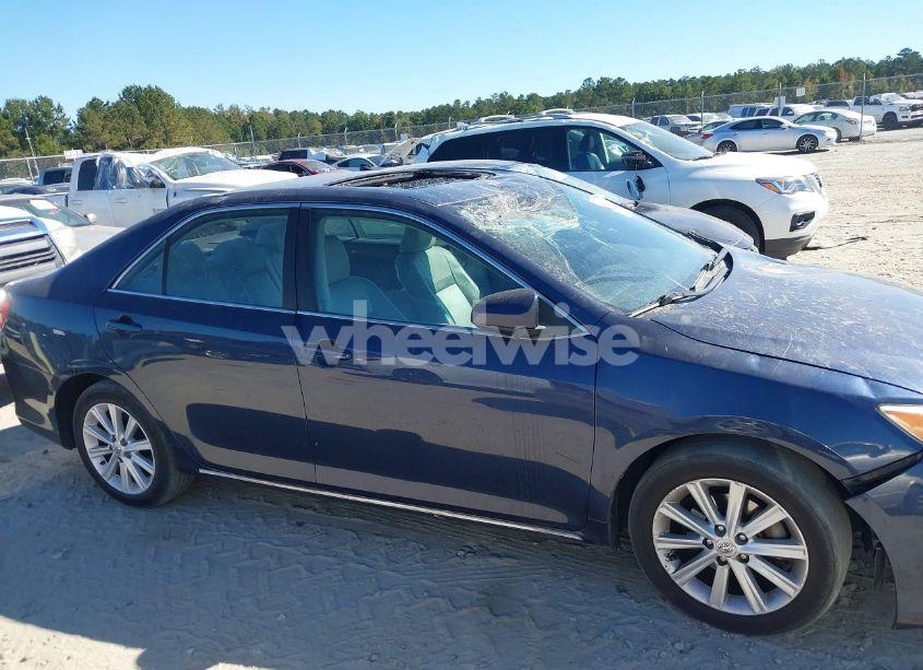 Photo 13 of 2014 Toyota Camry XLE (VIN 4T1BF1FK4EU849954)