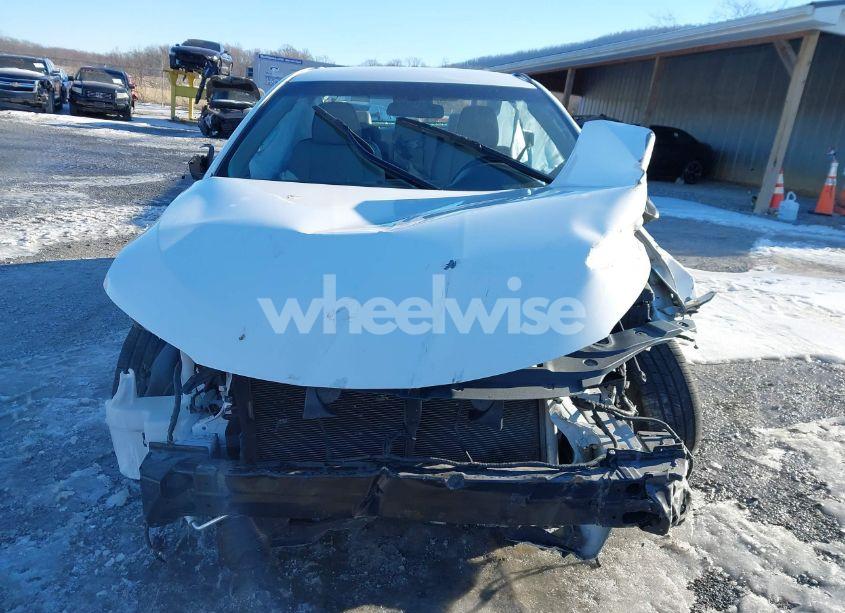 Photo 13 of 2015 Toyota Camry SE (VIN 4T1BF1FK4FU023042)