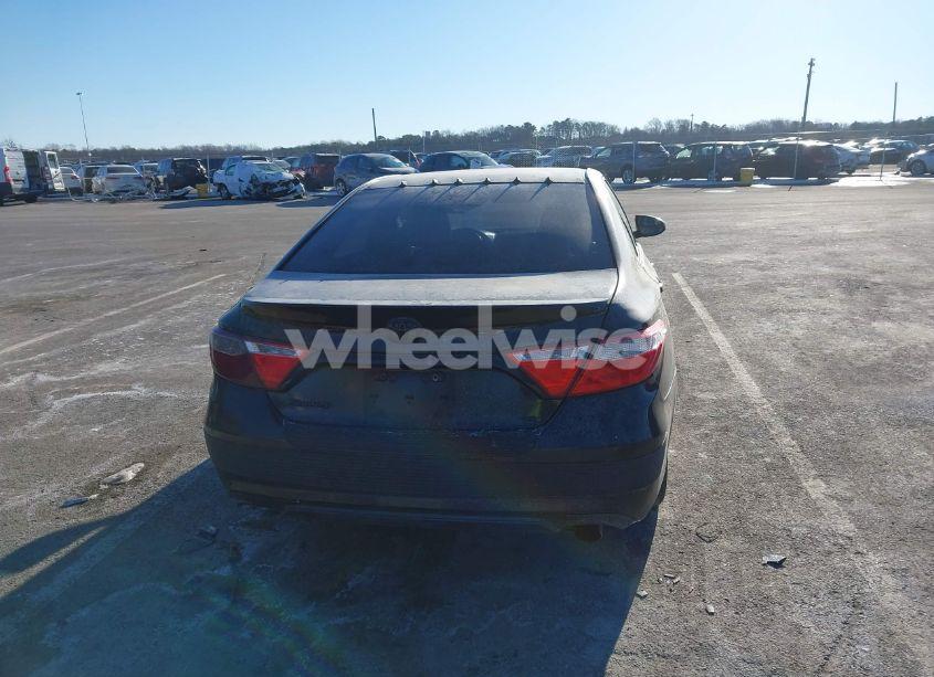 Photo 16 of 2015 Toyota Camry SE (VIN 4T1BF1FK4FU086108)