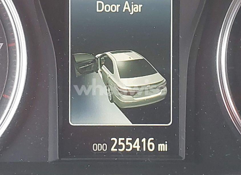 Photo 16 of 2015 Toyota Camry SE (VIN 4T1BF1FK4FU090966)