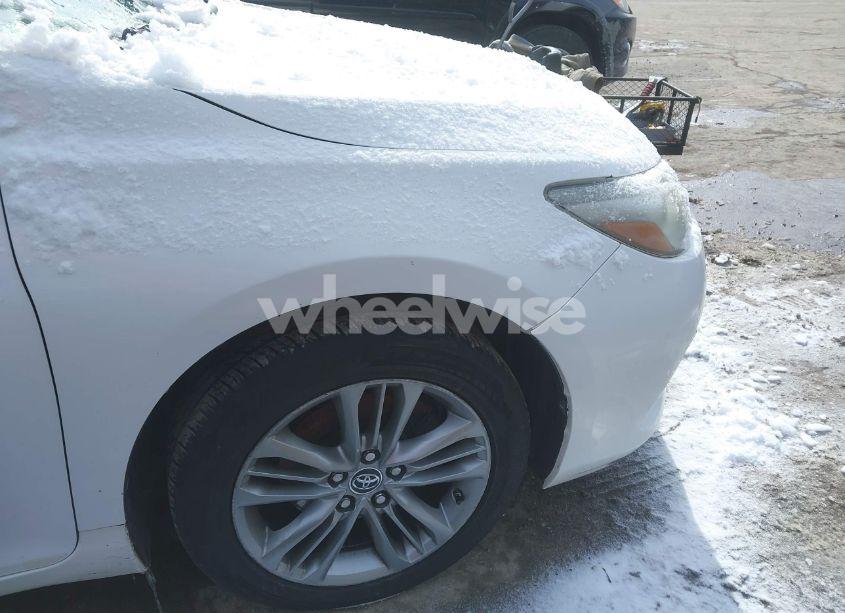 Photo 21 of 2015 Toyota Camry SE (VIN 4T1BF1FK4FU090966)