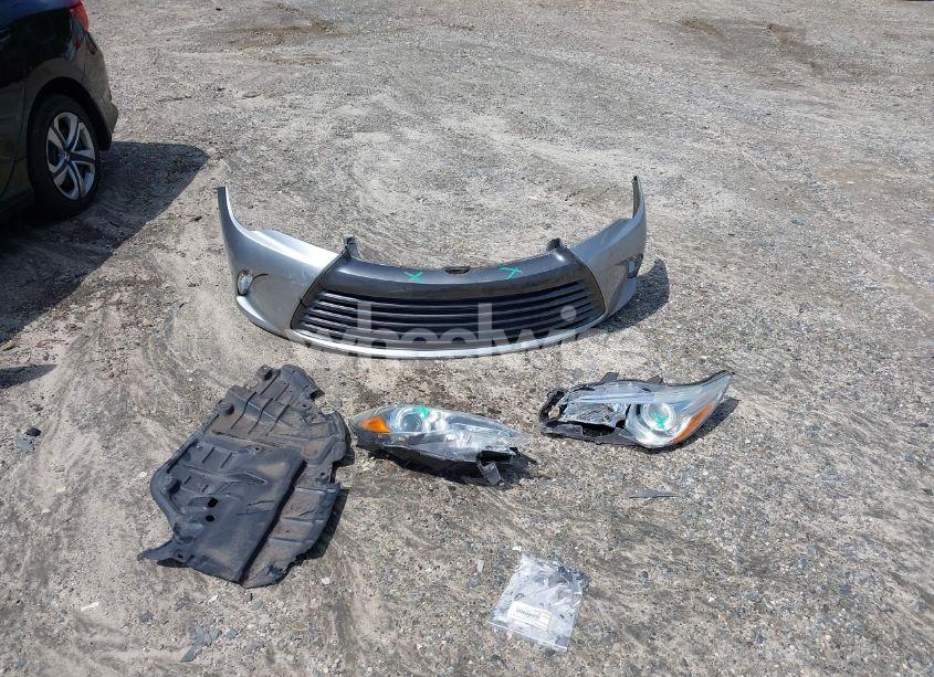 Photo 12 of 2015 Toyota Camry LE (VIN 4T1BF1FK4FU097013)