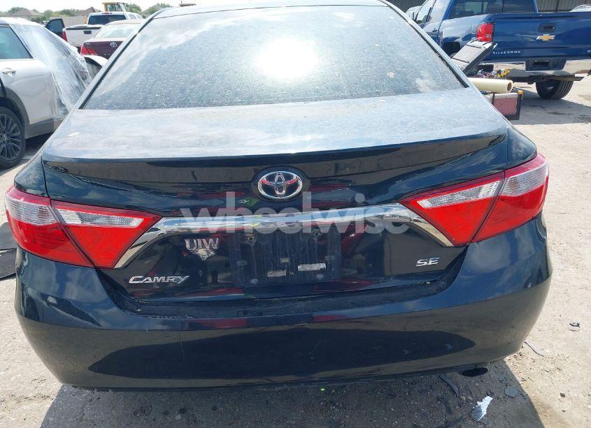 Photo 16 of 2015 Toyota Camry SE (VIN 4T1BF1FK4FU101593)