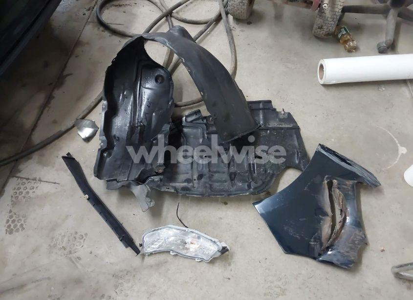 Photo 12 of 2015 Toyota Camry SE (VIN 4T1BF1FK4FU877044)