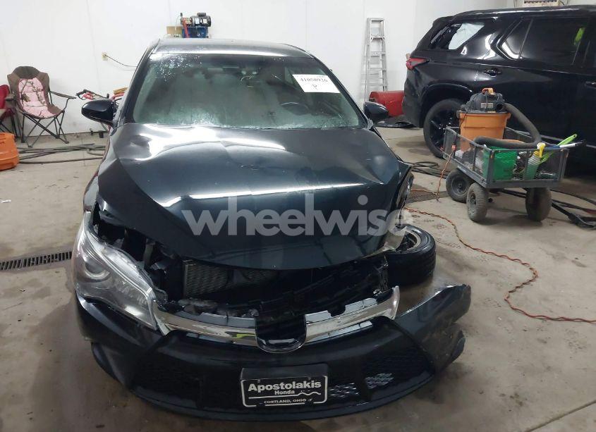 Photo 13 of 2015 Toyota Camry SE (VIN 4T1BF1FK4FU877044)