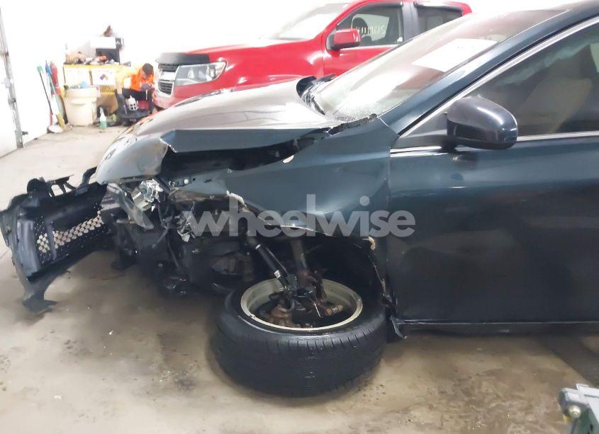 Photo 18 of 2015 Toyota Camry SE (VIN 4T1BF1FK4FU877044)