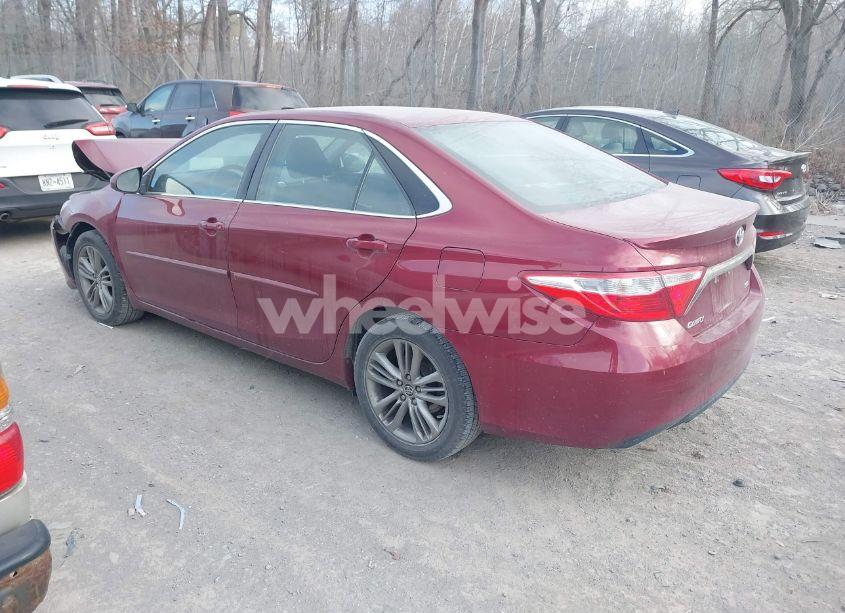 Photo 3 of 2015 Toyota Camry SE (VIN 4T1BF1FK4FU882356)
