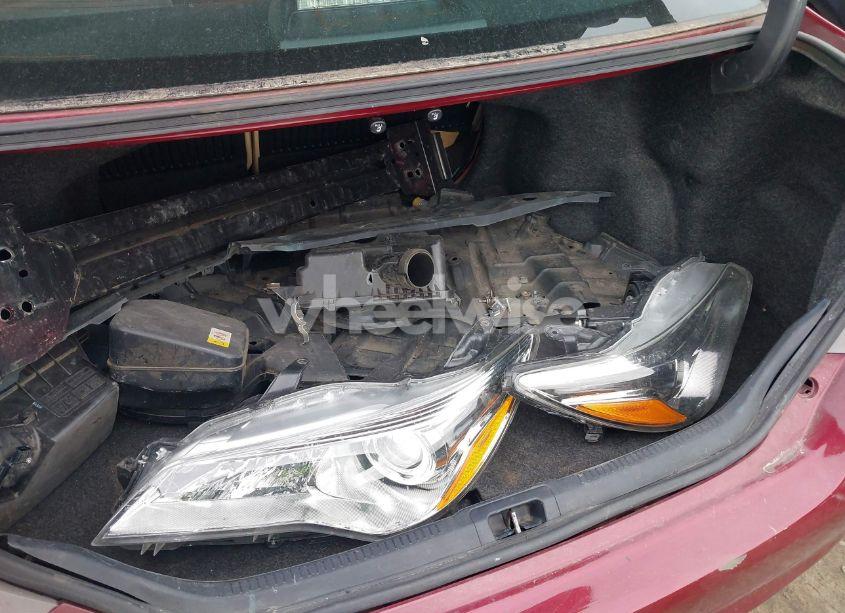 Photo 12 of 2015 Toyota Camry LE (VIN 4T1BF1FK4FU897889)