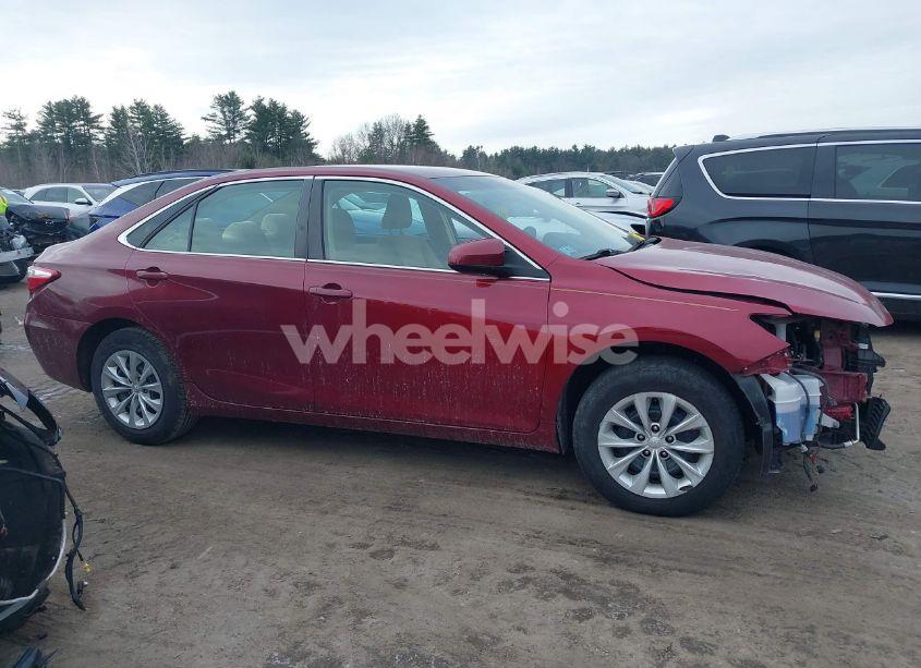 Photo 14 of 2015 Toyota Camry LE (VIN 4T1BF1FK4FU897889)