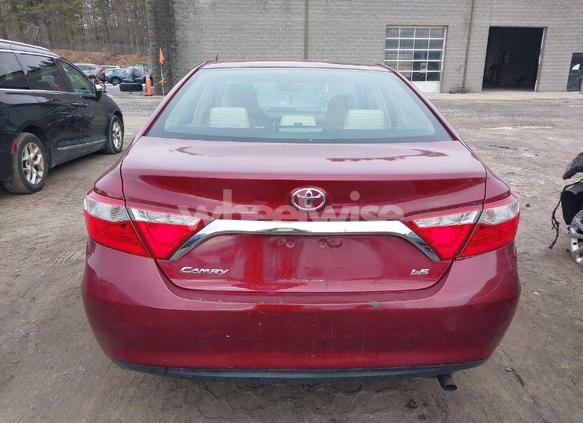 Photo 17 of 2015 Toyota Camry LE (VIN 4T1BF1FK4FU897889)