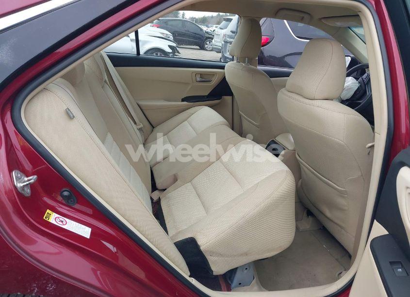 Photo 8 of 2015 Toyota Camry LE (VIN 4T1BF1FK4FU897889)